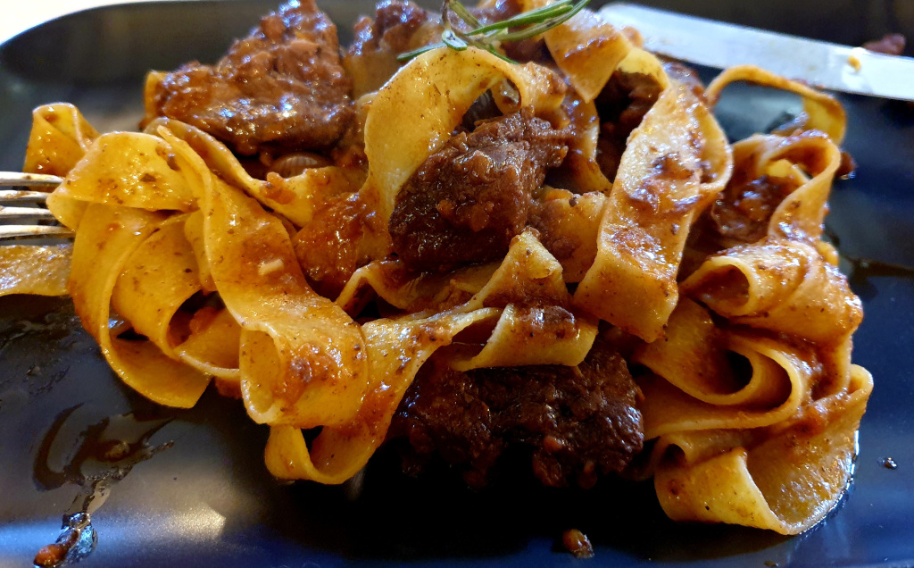 Pappardelle al cinghiale; DallAva