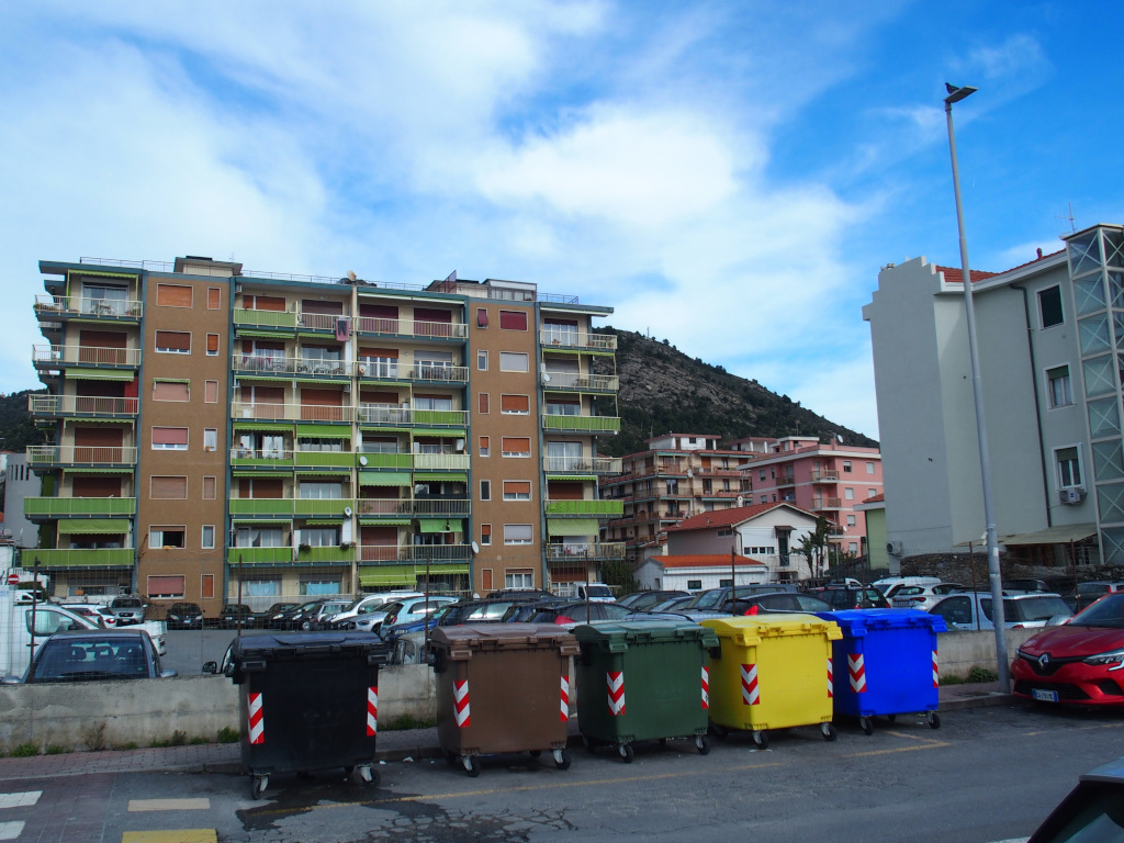 Blokkbebyggelse-Strandprom-Ventimiglia