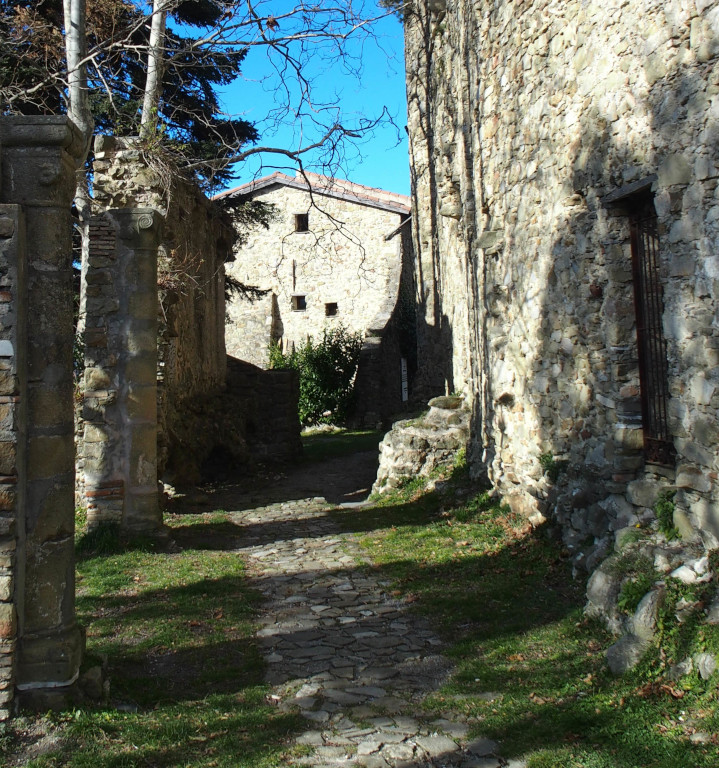 Chiesa Vecchia San Nicolò, Bajardo.